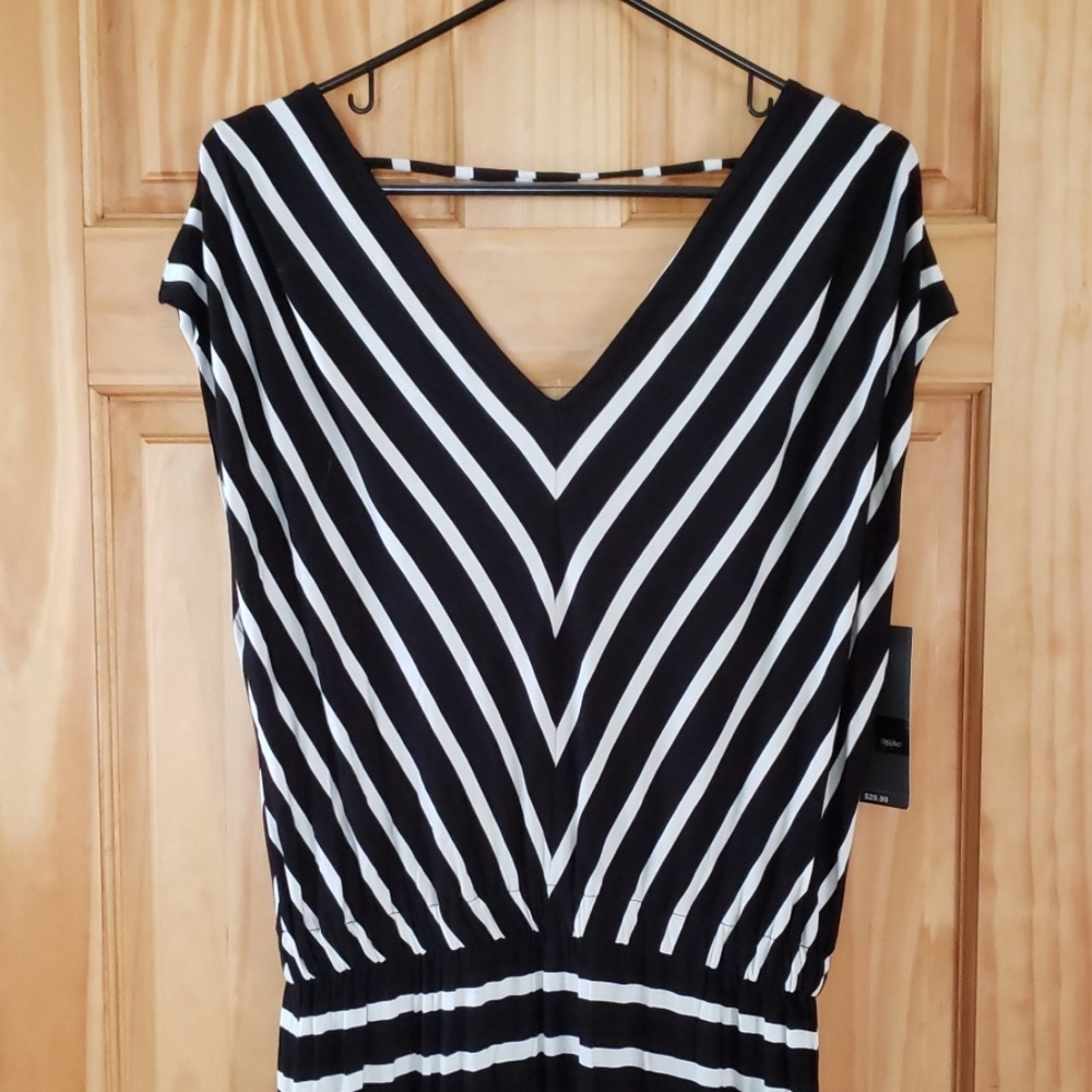 Mossimo black and white stripe maxi dress - Picture 2 of 3